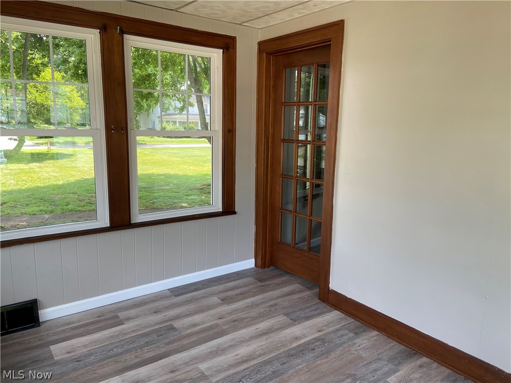 102 Downs Avenue Newcomerstown OH 43832
