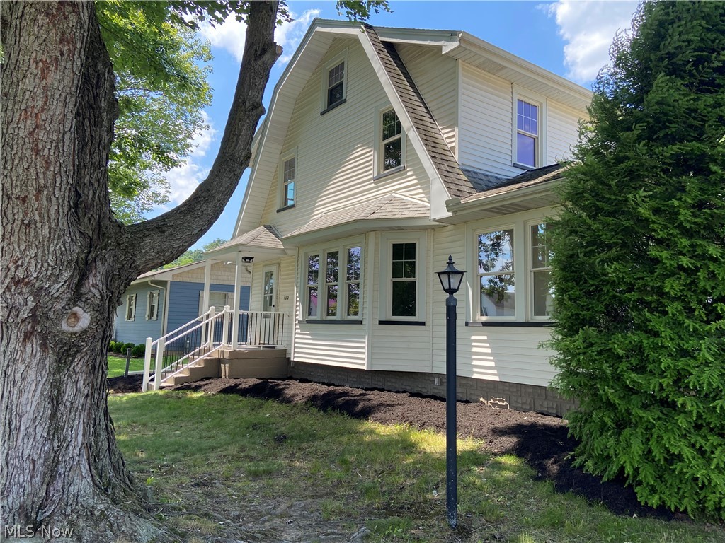 102 Downs Avenue Newcomerstown OH 43832