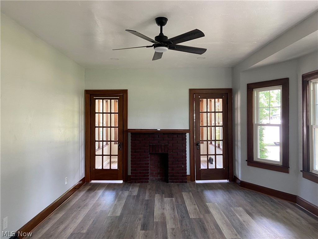 102 Downs Avenue Newcomerstown OH 43832