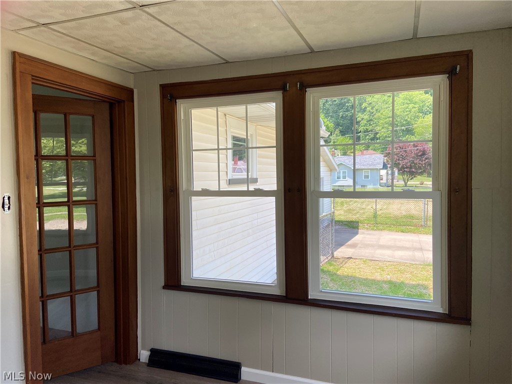 102 Downs Avenue Newcomerstown OH 43832