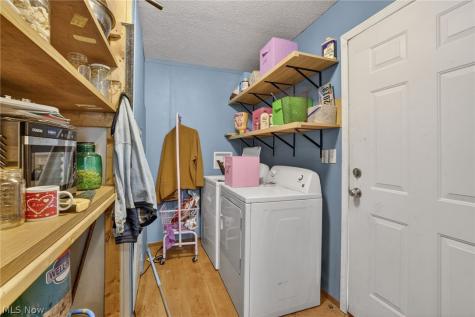 3359 Orion Street NW North Canton OH 44720