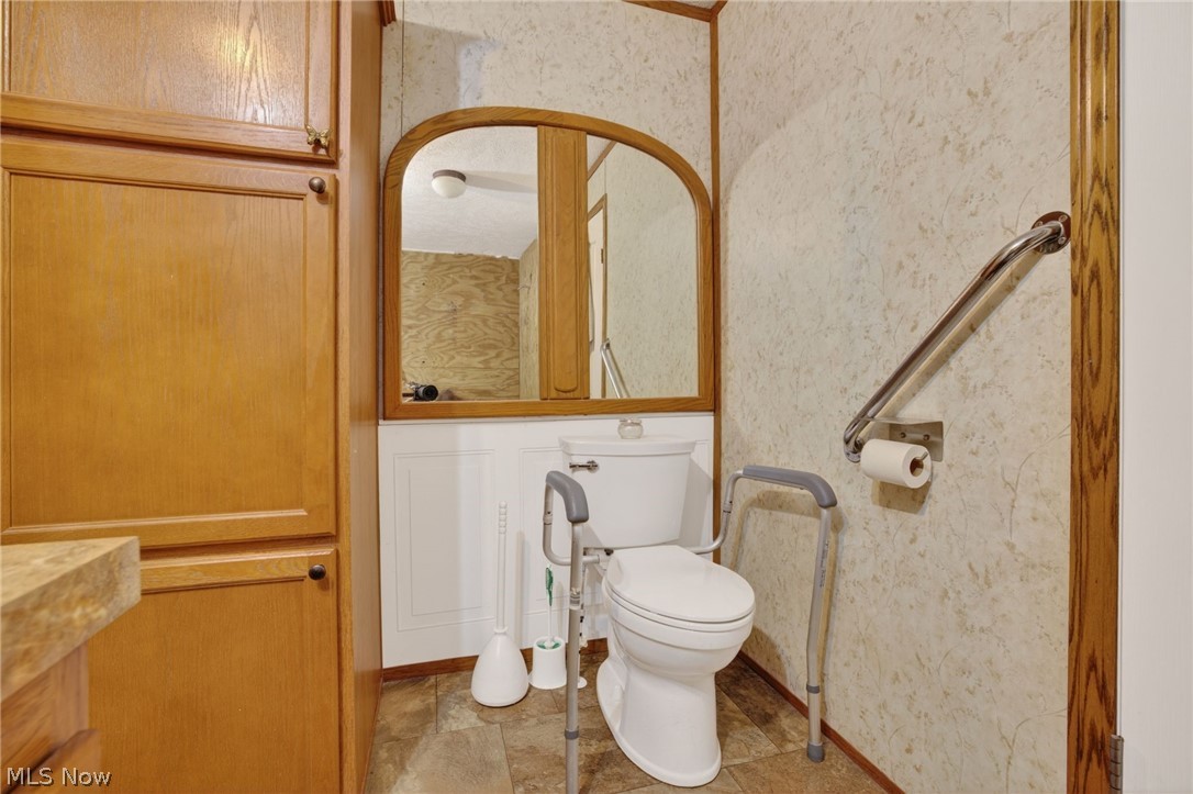 3359 Orion Street NW North Canton OH 44720