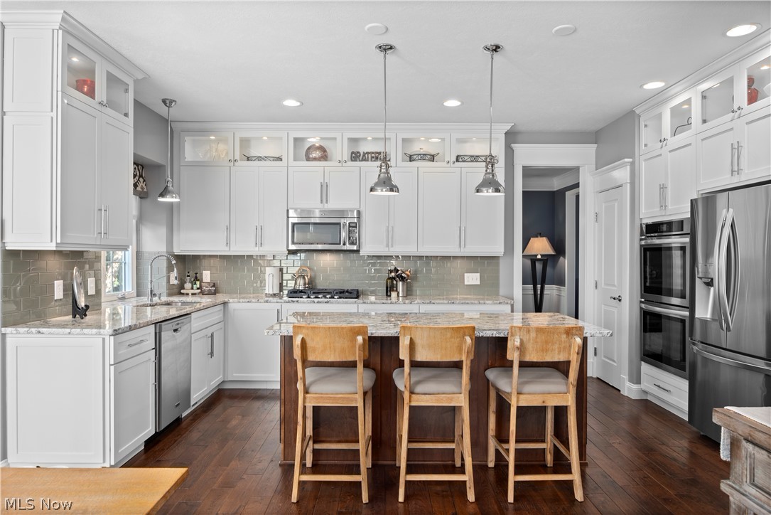 35263 Emory Drive Avon OH 44011