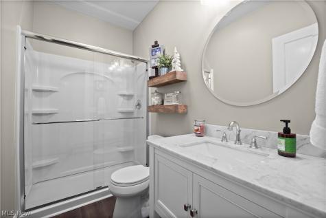 35263 Emory Drive Avon OH 44011