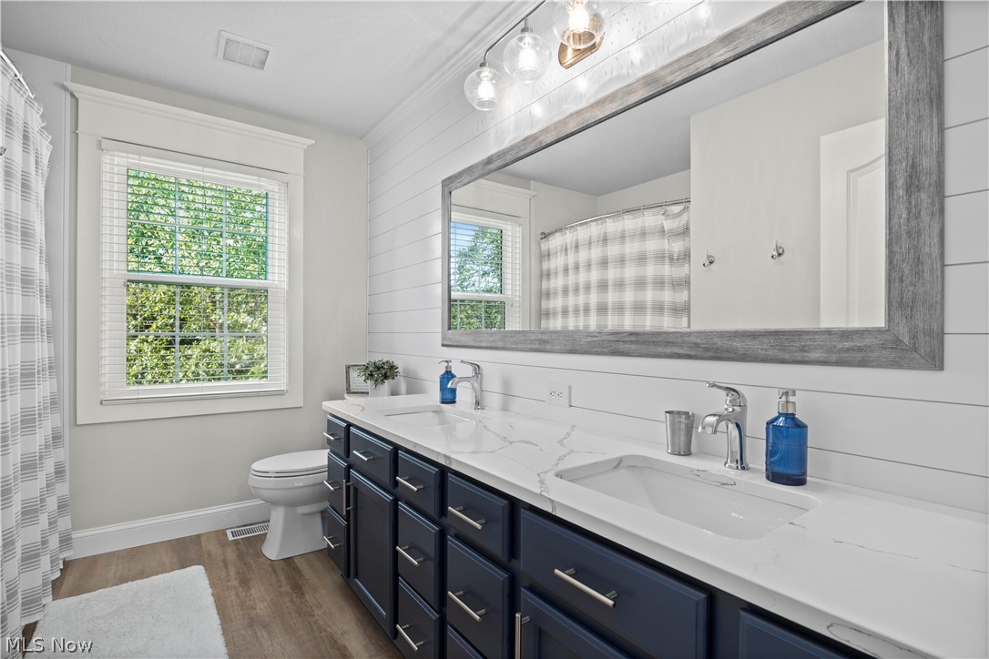 35263 Emory Drive Avon OH 44011