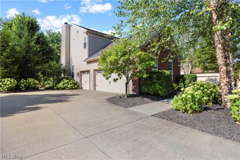 35263 Emory Drive Avon OH 44011