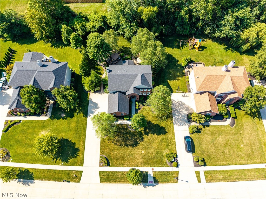 35263 Emory Drive Avon OH 44011