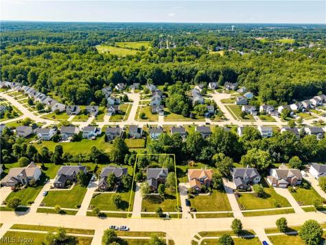 35263 Emory Drive Avon OH 44011
