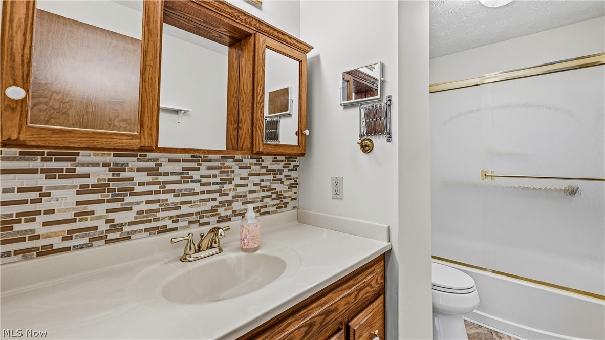 319 Stewart Avenue NW Warren OH 44483