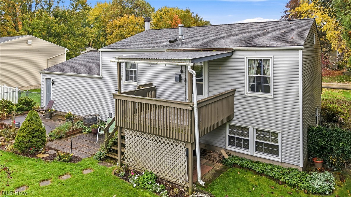 319 Stewart Avenue NW Warren OH 44483