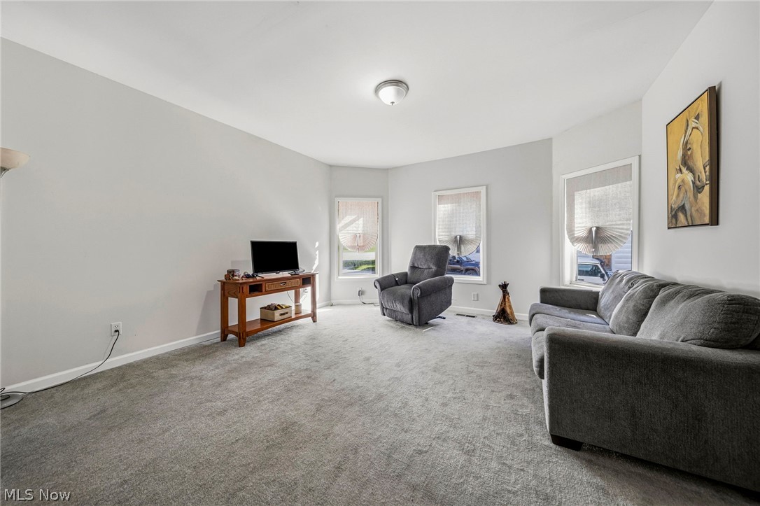 4211 Park Avenue Ashtabula OH 44004