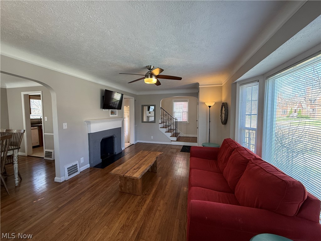1924 Powell Avenue Cleveland Heights OH 44118