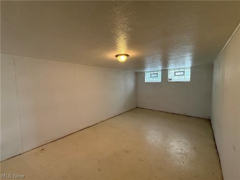 1924 Powell Avenue Cleveland Heights OH 44118