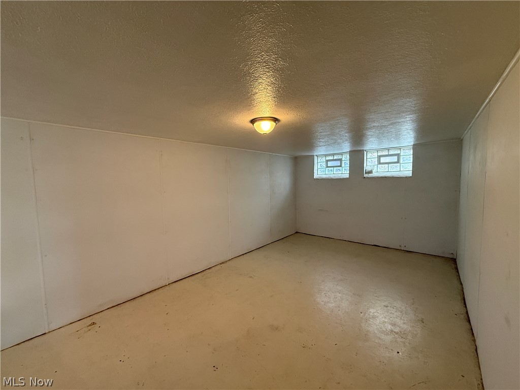 1924 Powell Avenue Cleveland Heights OH 44118