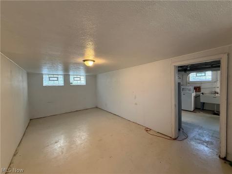 1924 Powell Avenue Cleveland Heights OH 44118