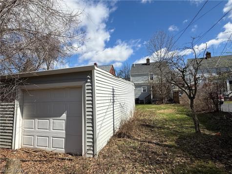 1924 Powell Avenue Cleveland Heights OH 44118