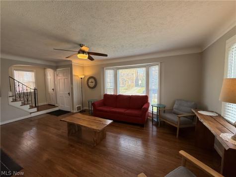 1924 Powell Avenue Cleveland Heights OH 44118