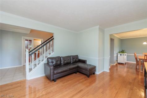 32263 Plumbrook Court Avon Lake OH 44012