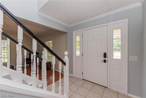 32263 Plumbrook Court Avon Lake OH 44012