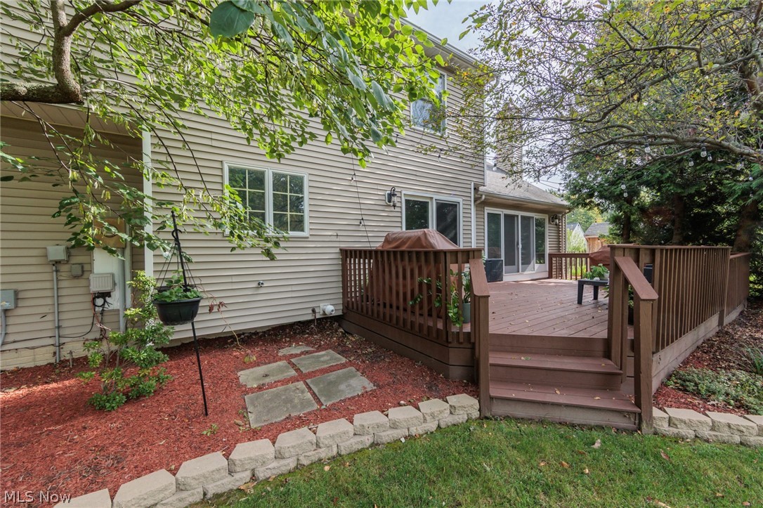 32263 Plumbrook Court Avon Lake OH 44012