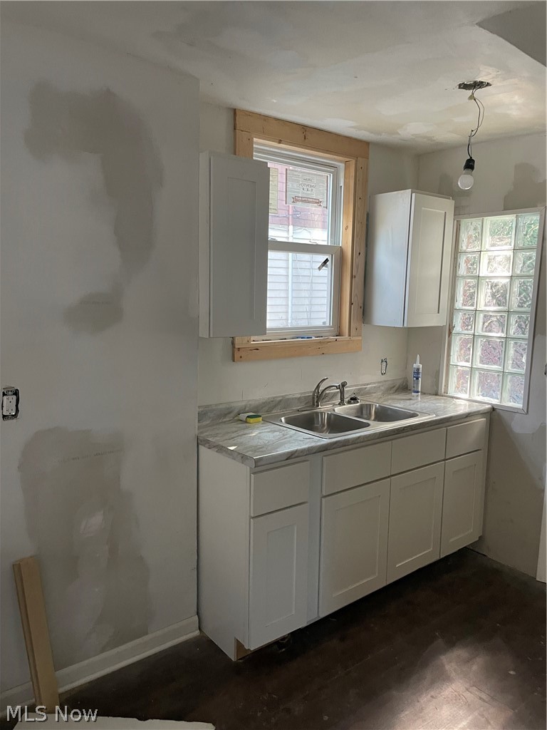 16624 Endora Road Cleveland OH 44112