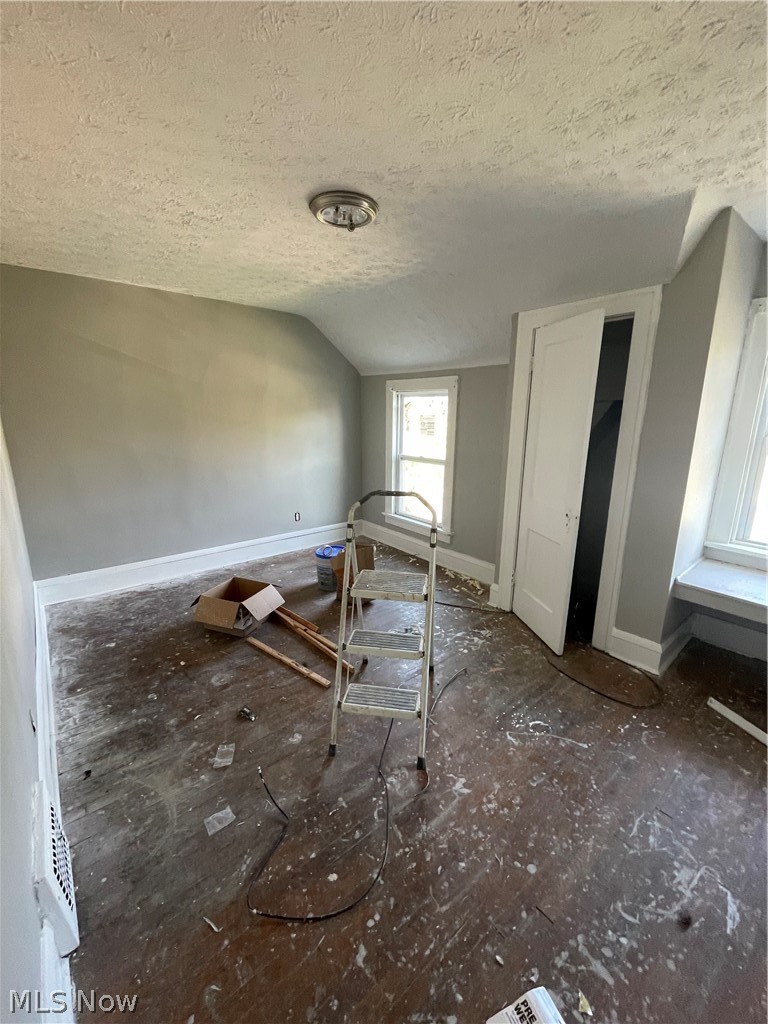 16624 Endora Road Cleveland OH 44112
