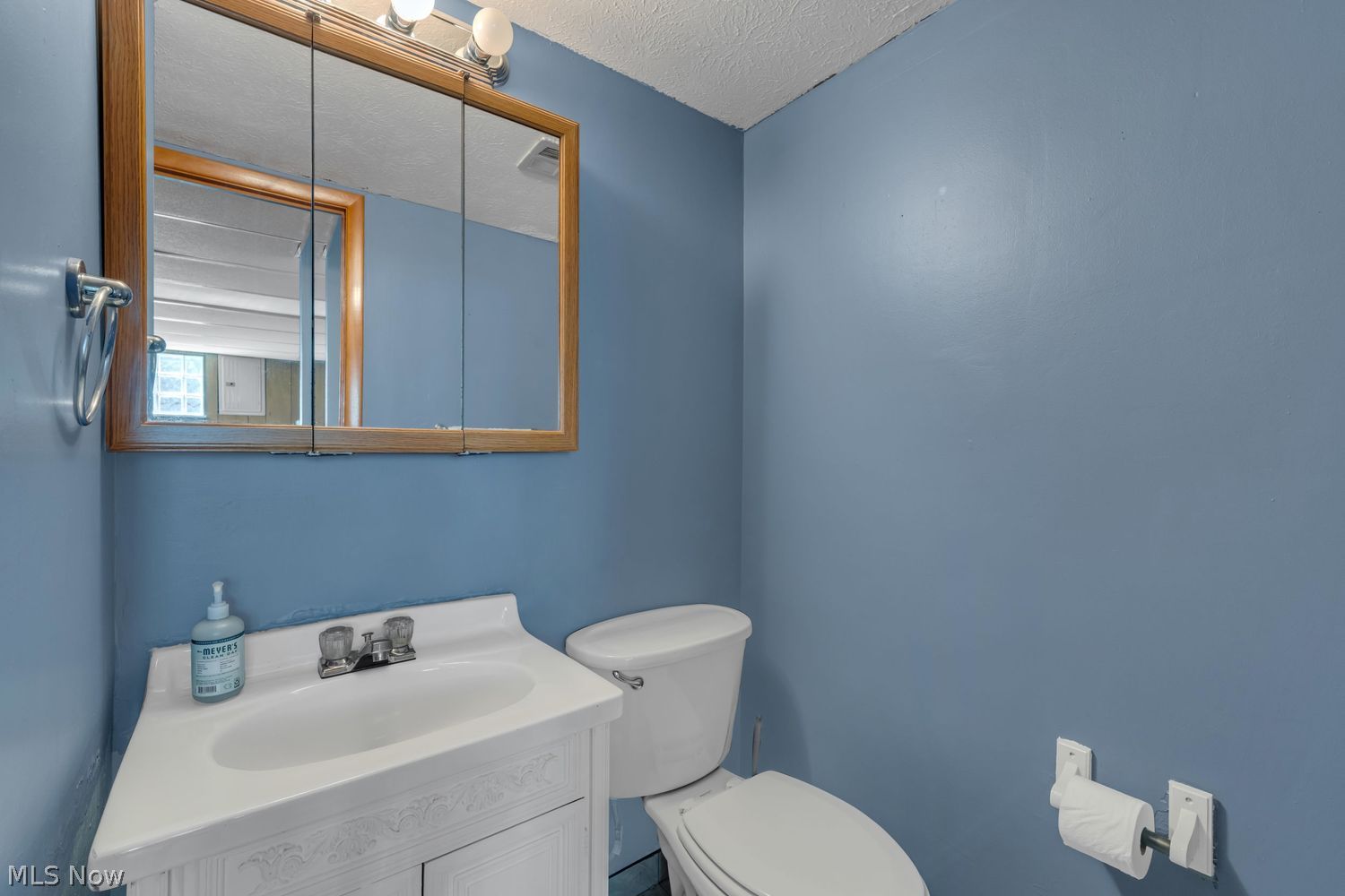 22685 Bard Avenue Fairview Park OH 44126