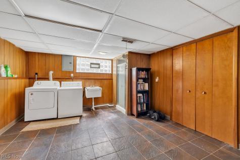 22685 Bard Avenue Fairview Park OH 44126