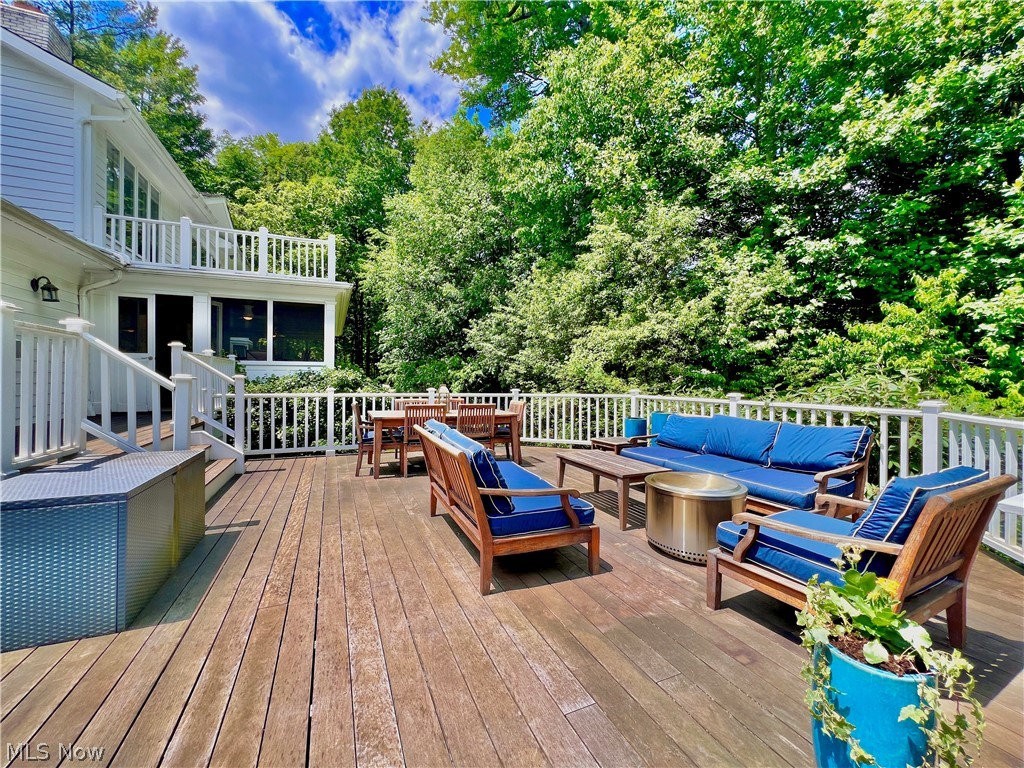 975 Andrews Lane Gates Mills OH 44040
