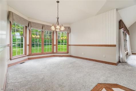 1012 Cloverdale Circle NE Massillon OH 44646