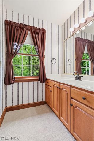 1012 Cloverdale Circle NE Massillon OH 44646