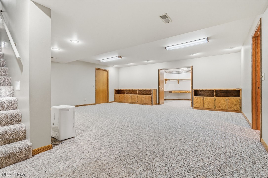 1012 Cloverdale Circle NE Massillon OH 44646
