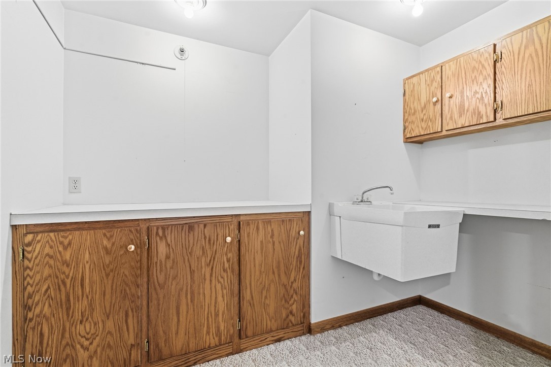 1012 Cloverdale Circle NE Massillon OH 44646