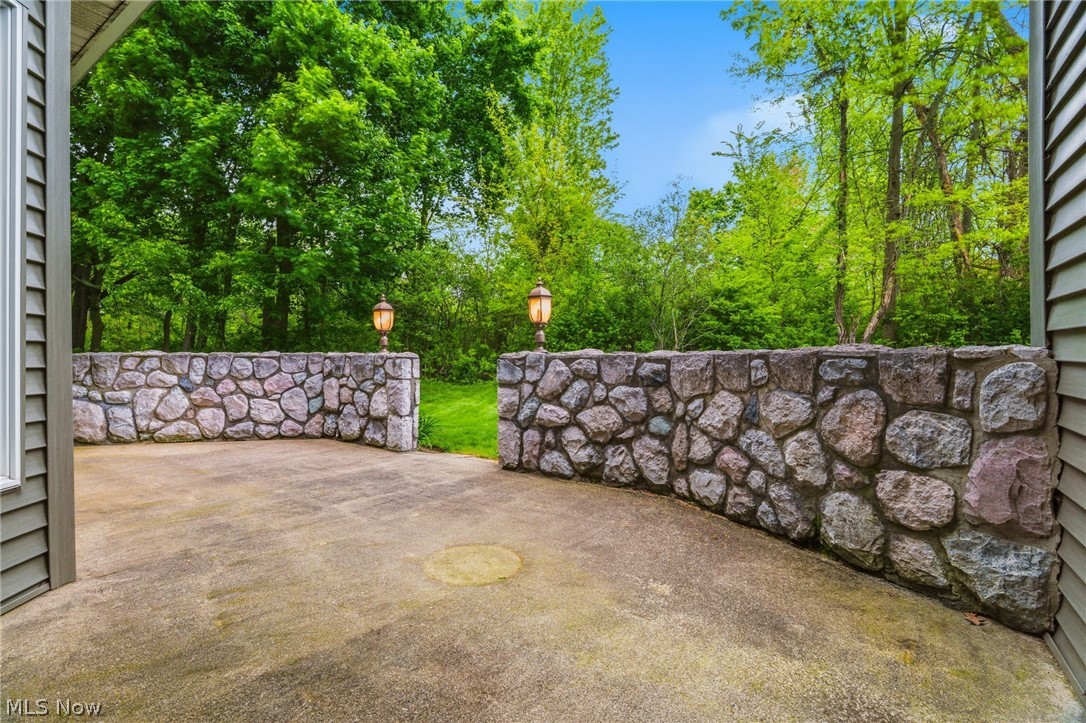 1012 Cloverdale Circle NE Massillon OH 44646