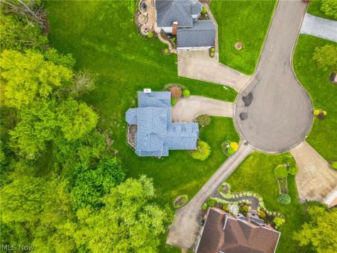 1012 Cloverdale Circle NE Massillon OH 44646