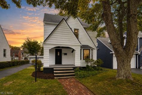 1376 Avondale Road South Euclid OH 44121