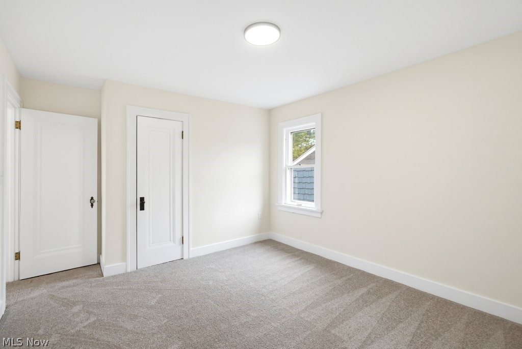 1376 Avondale Road South Euclid OH 44121