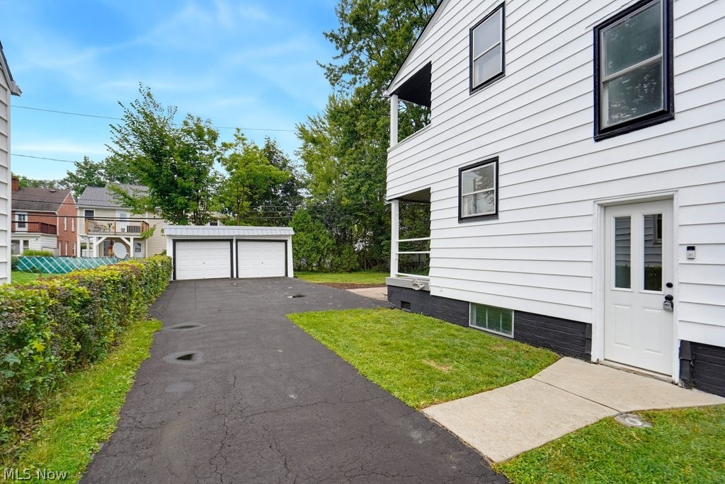 1376 Avondale Road South Euclid OH 44121