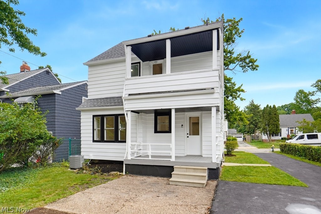 1376 Avondale Road South Euclid OH 44121