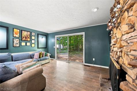 20019 Hawthorne Lane Strongsville OH 44149