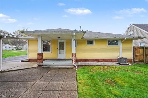 2651 11th Street Cuyahoga Falls OH 44221