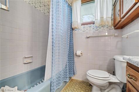 2651 11th Street Cuyahoga Falls OH 44221