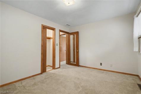 2651 11th Street Cuyahoga Falls OH 44221