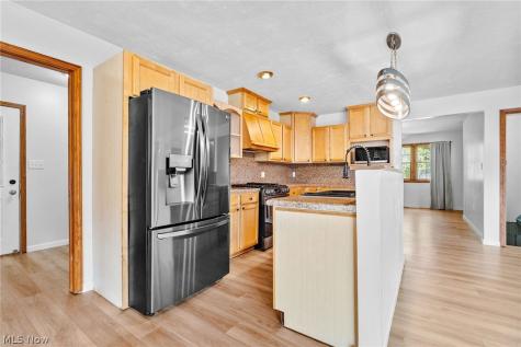 325 Fieldstone Court Wellington OH 44090