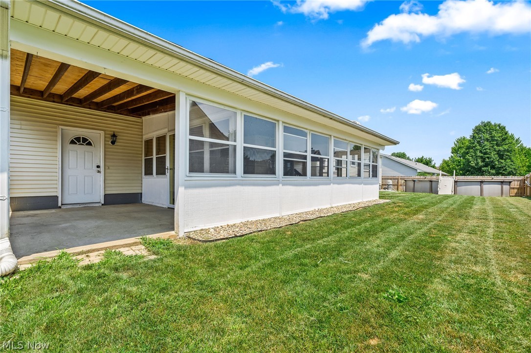325 Fieldstone Court Wellington OH 44090