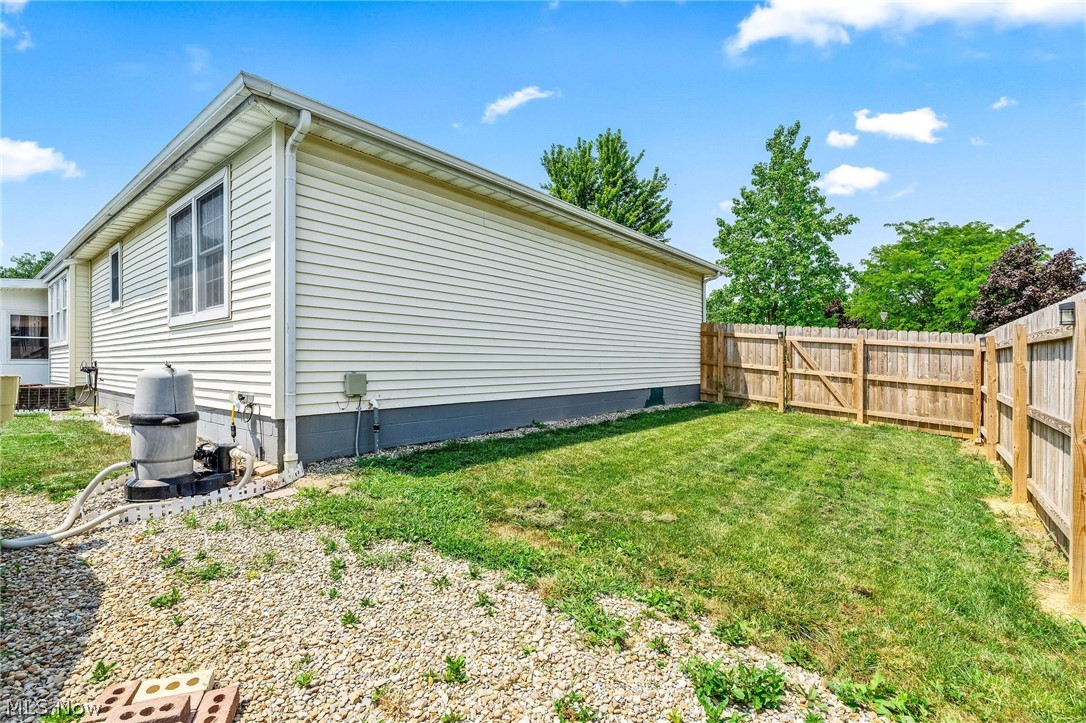 325 Fieldstone Court Wellington OH 44090