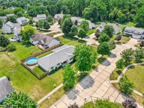 325 Fieldstone Court Wellington OH 44090