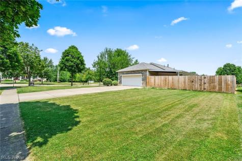 325 Fieldstone Court Wellington OH 44090