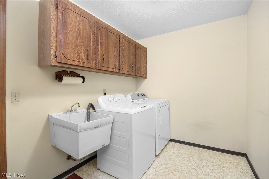 6308 Night Vista Drive Parma OH 44129