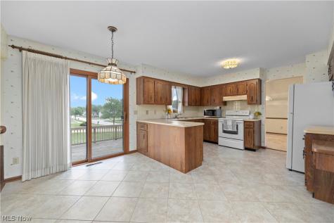 6308 Night Vista Drive Parma OH 44129